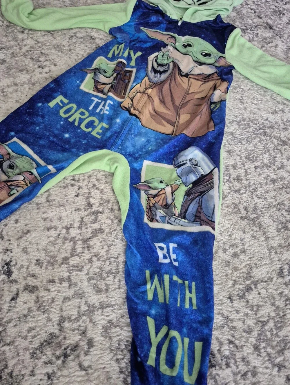 Star wars Yoda onesie size 8
